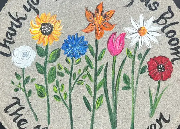 Birth Month Flower Garden Stone - Image 3